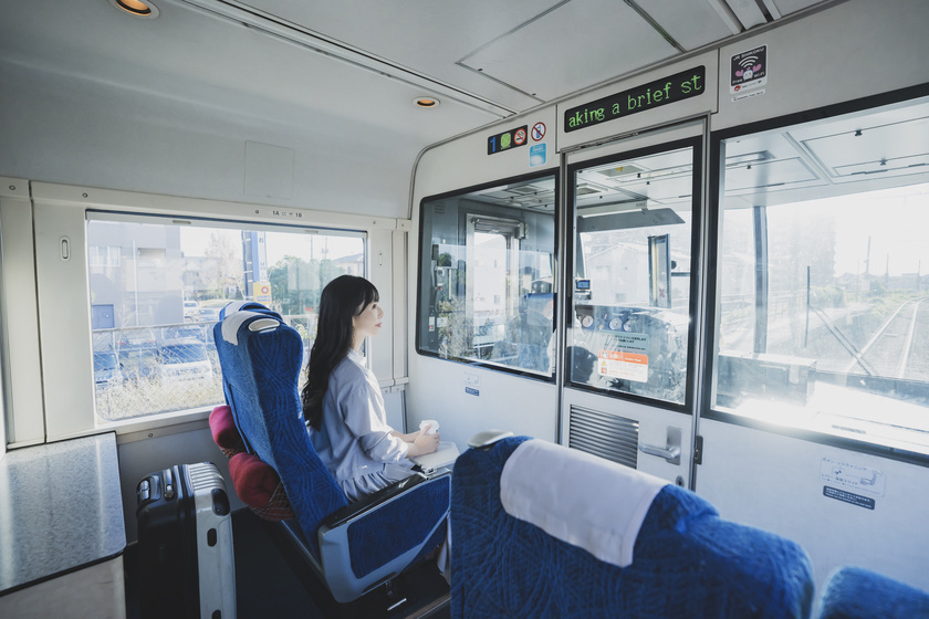 瀬戸大橋を渡る列車マリンライナー